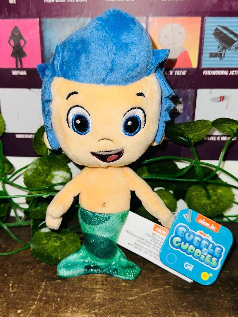 Nickelodeon Bubble Guppies Gil Plush Toy